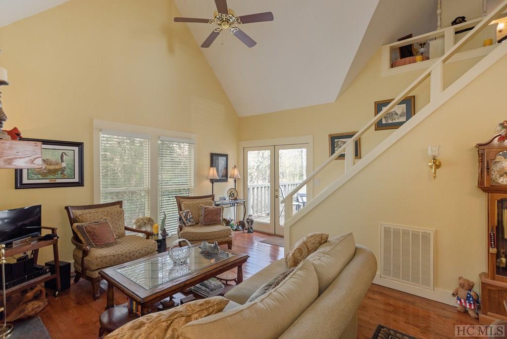 55 Chestnut Ridge, Unit 6 Sapphire, NC 28774 - Photo 6 of 33 Gallery Image 6