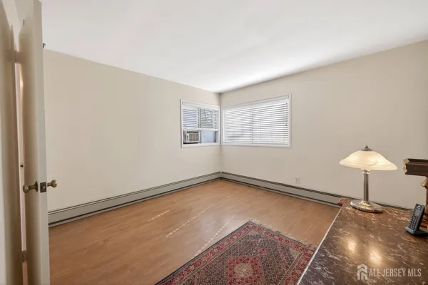 $540,000 | 1 Cambridge Road, Kendall Park, NJ 08824