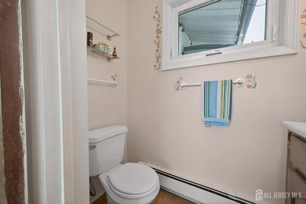 $540,000 | 1 Cambridge Road, Kendall Park, NJ 08824