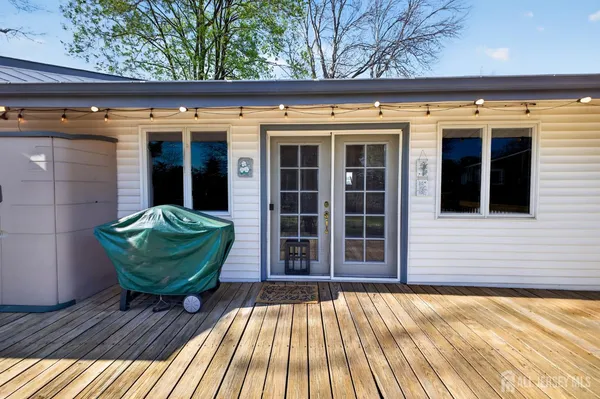 $540,000 | 1 Cambridge Road, Kendall Park, NJ 08824