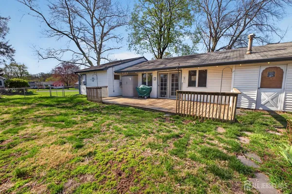 $540,000 | 1 Cambridge Road, Kendall Park, NJ 08824