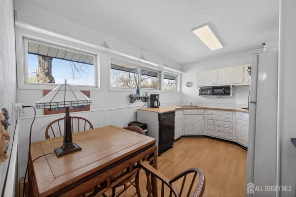 $540,000 | 1 Cambridge Road, Kendall Park, NJ 08824