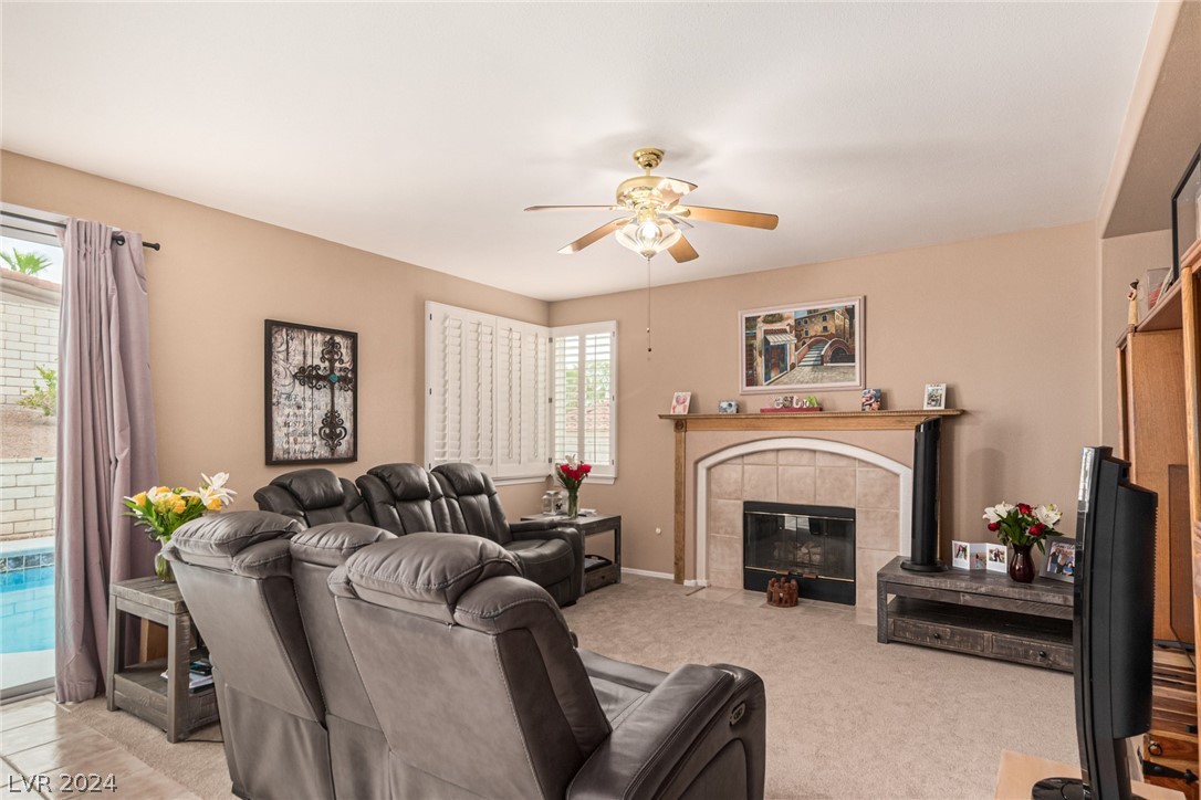 147 Wentworth Drive Henderson, NV 89074 - Photo 13 of 32