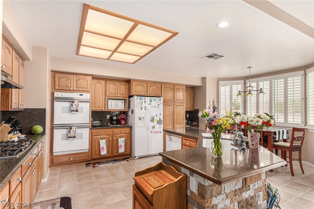 147 Wentworth Drive Henderson, NV 89074 - Photo 15 of 32