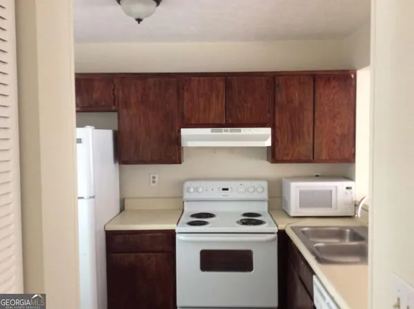 $1,450 | 200 Sheraton Court, McDonough, GA 30253