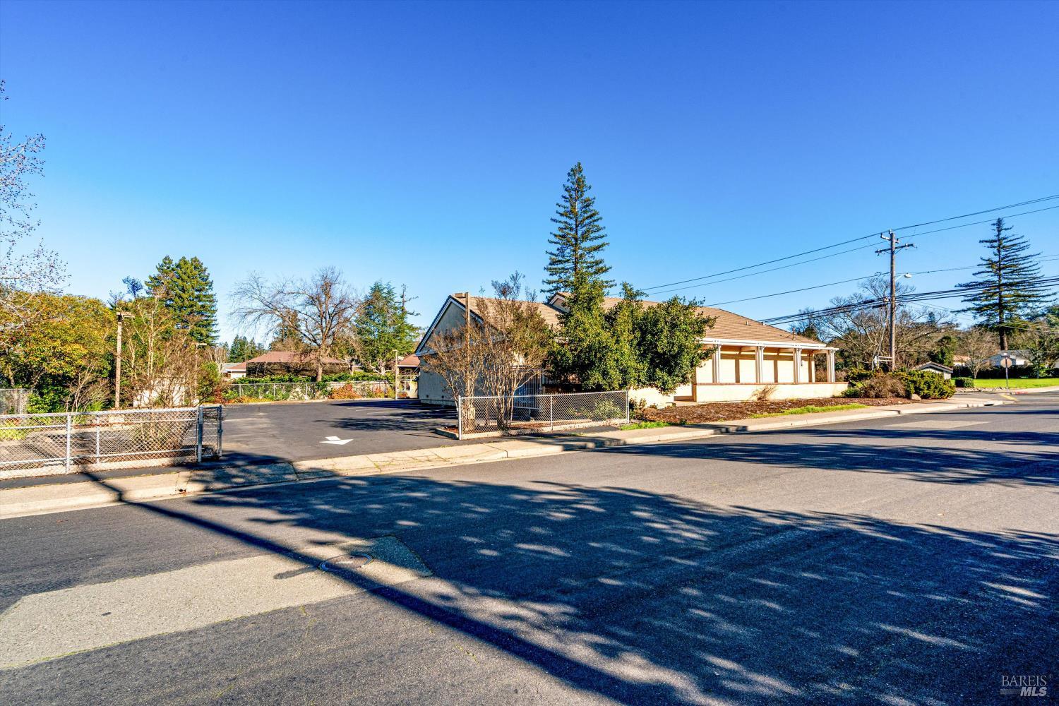 1105 University Avenue Healdsburg, CA 95448 - Photo 26 of 29 a view of a city street view