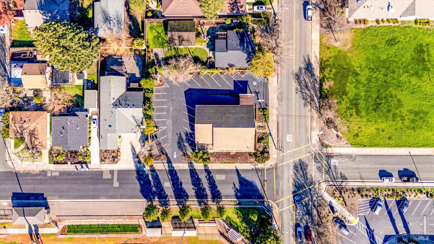 1105 University Avenue Healdsburg, CA 95448 - Photo 27 of 29