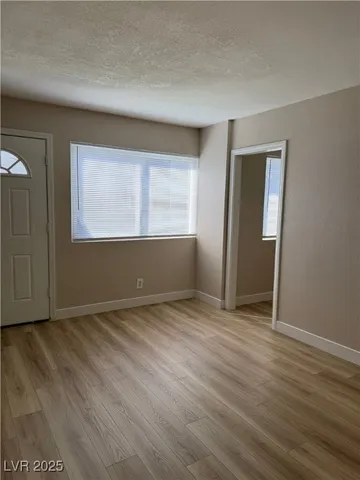 $1,195 | 237 North 18th Street, Unit B, Las Vegas, NV 89101
