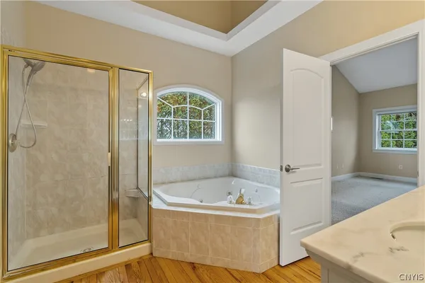 $599,999 | 7541 Plum Hollow Circle, Clay, NY 13090