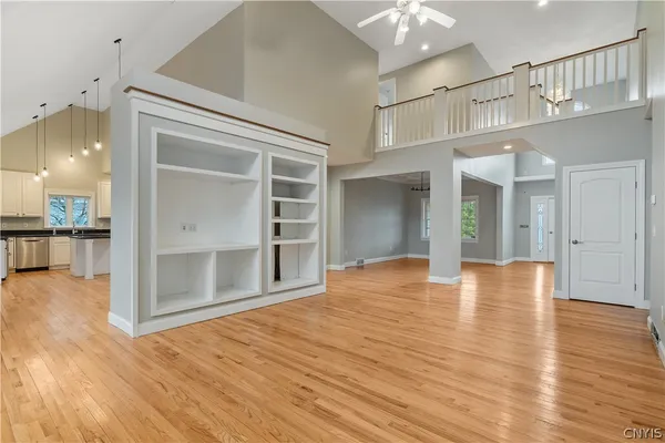 $599,999 | 7541 Plum Hollow Circle, Clay, NY 13090