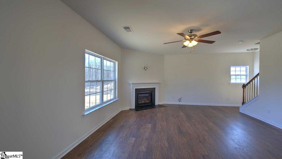 216 Addlestone Circle Fountain Inn, SC 29644 - Photo 13 of 33 Gallery Image 13