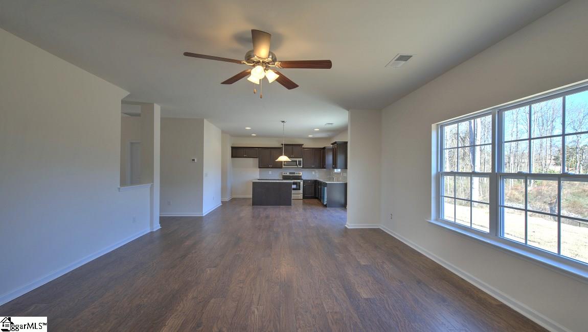 216 Addlestone Circle Fountain Inn, SC 29644 - Photo 16 of 33 Gallery Image 16
