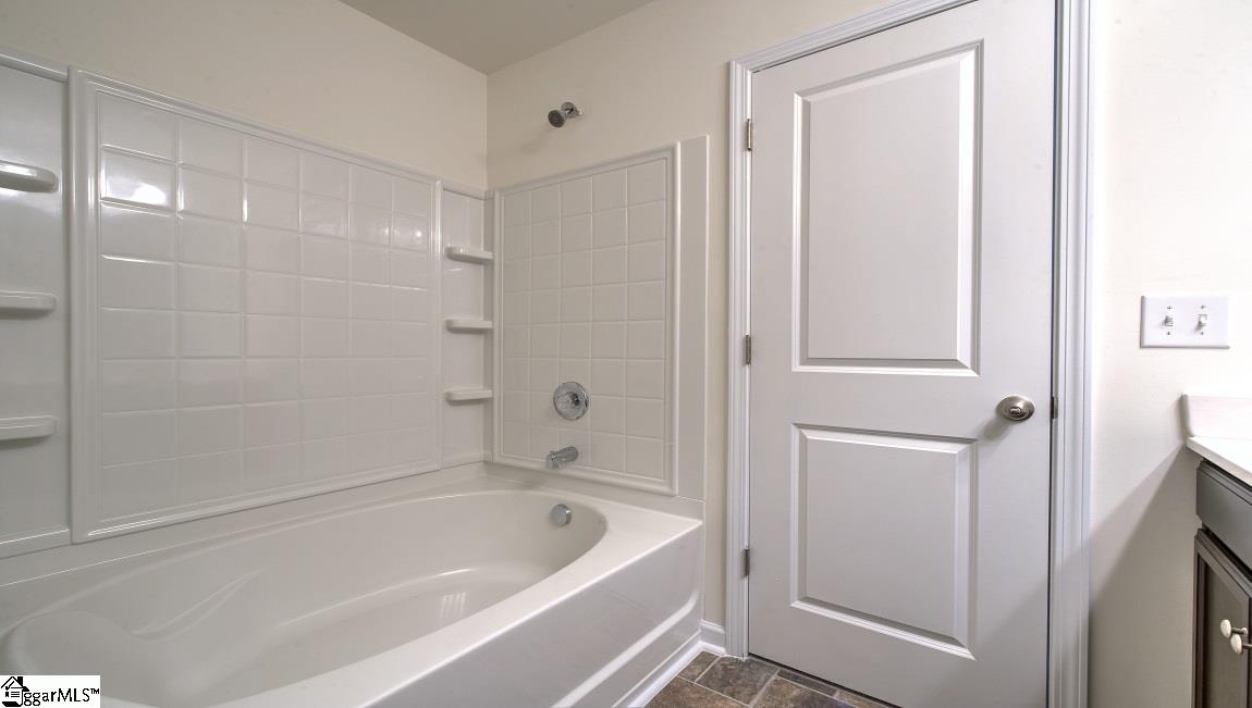 216 Addlestone Circle Fountain Inn, SC 29644 - Photo 23 of 33 Gallery Image 23