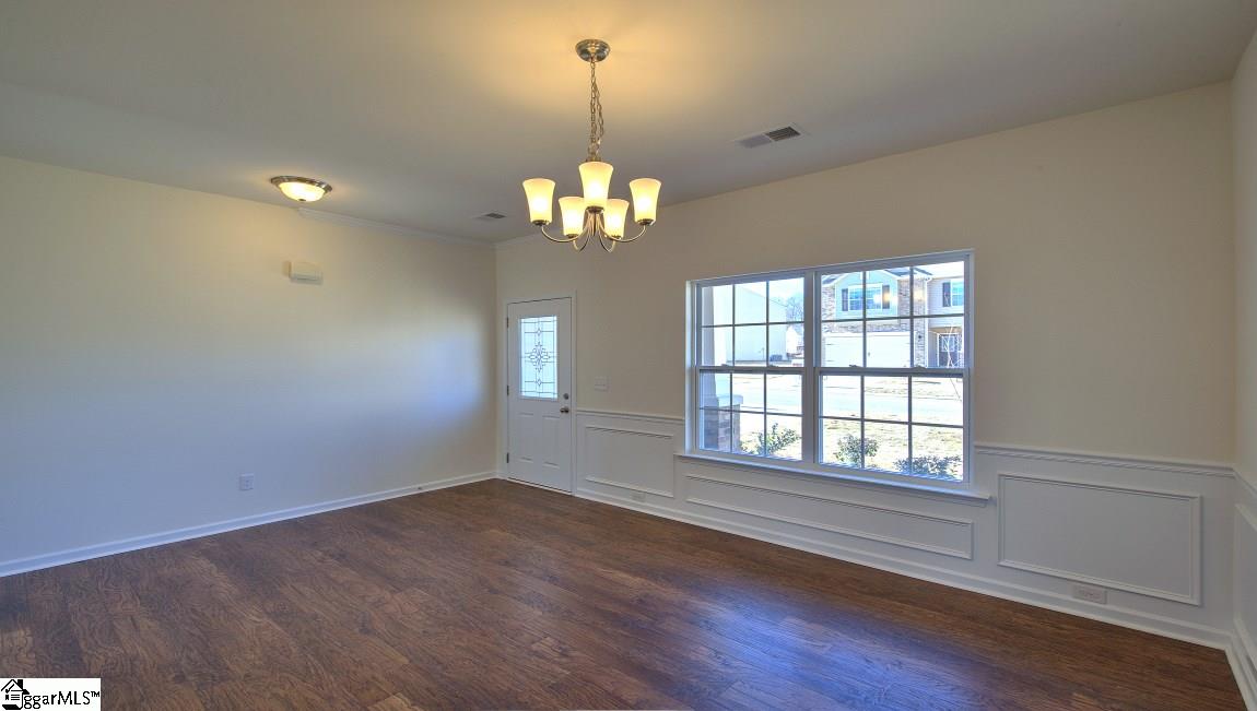 216 Addlestone Circle Fountain Inn, SC 29644 - Photo 4 of 33 Gallery Image 4