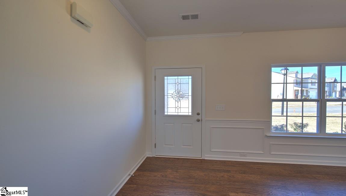 216 Addlestone Circle Fountain Inn, SC 29644 - Photo 5 of 33 Gallery Image 5