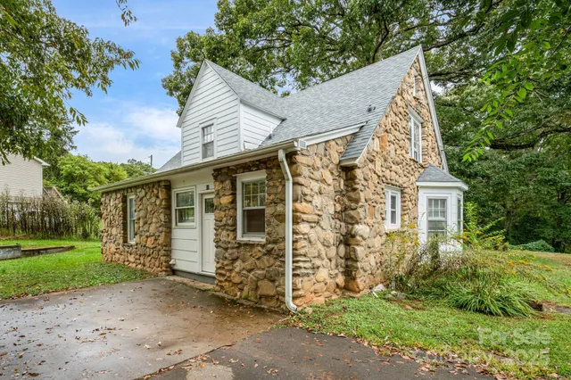 front view of house with a yard