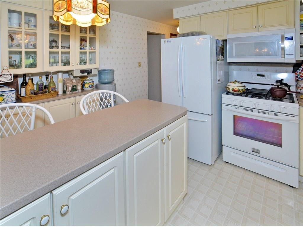 7930 Dollman Road Pittsburgh, PA 15235 - Photo 3 of 25 Gallery Image 3