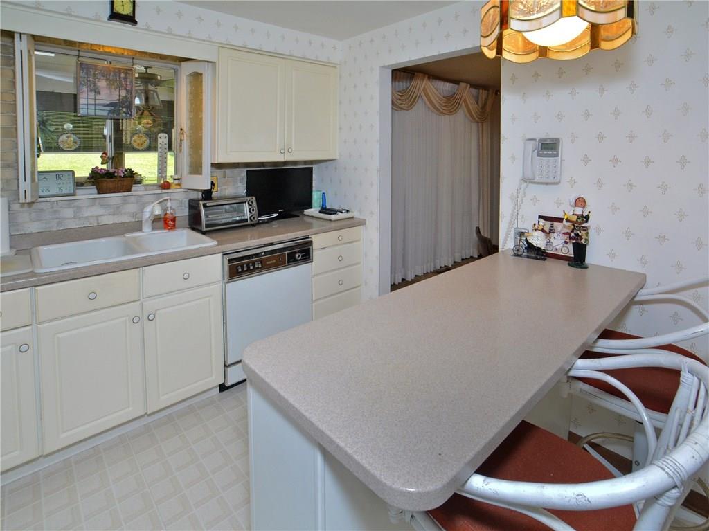 7930 Dollman Road Pittsburgh, PA 15235 - Photo 5 of 25 Gallery Image 5