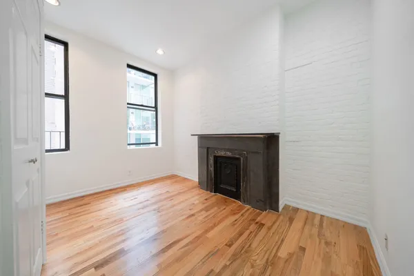 $5,500 | 340 West 17th Street, Unit 2C | Chelsea
