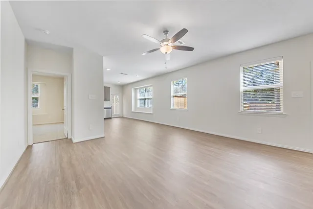 $2,500 | 115 Silver Sky Street, Conroe, TX 77304