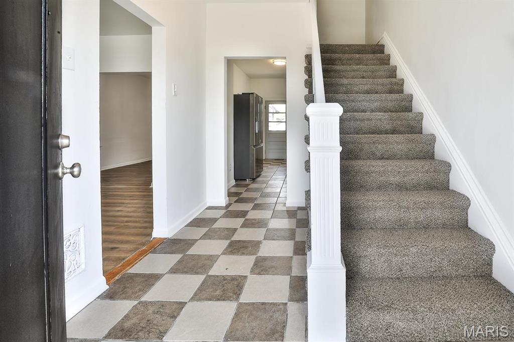 4417 Wallace Street St. Louis, MO 63116 - Photo 4 of 22