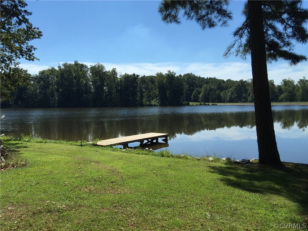 5021 Holly Road Quinton, VA 23141 - Photo 1 of 9 Gallery Image 1