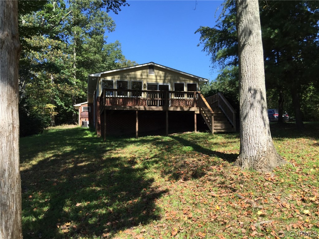 5021 Holly Road Quinton, VA 23141 - Photo 2 of 9 Gallery Image 2