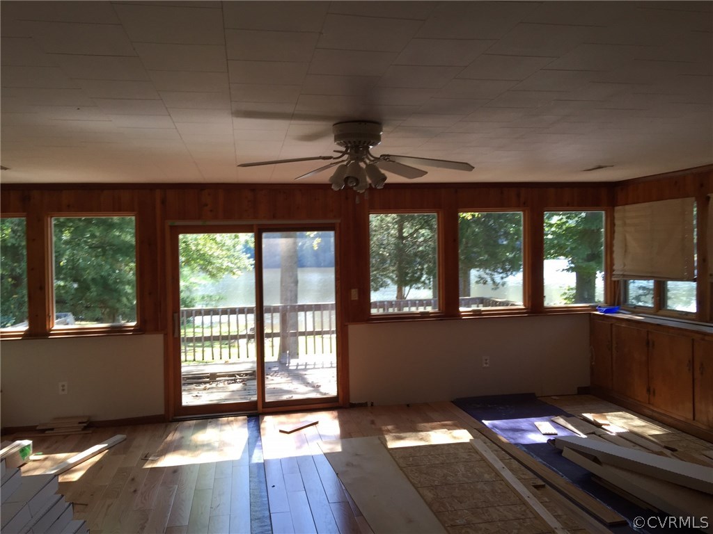 5021 Holly Road Quinton, VA 23141 - Photo 7 of 9 Gallery Image 7