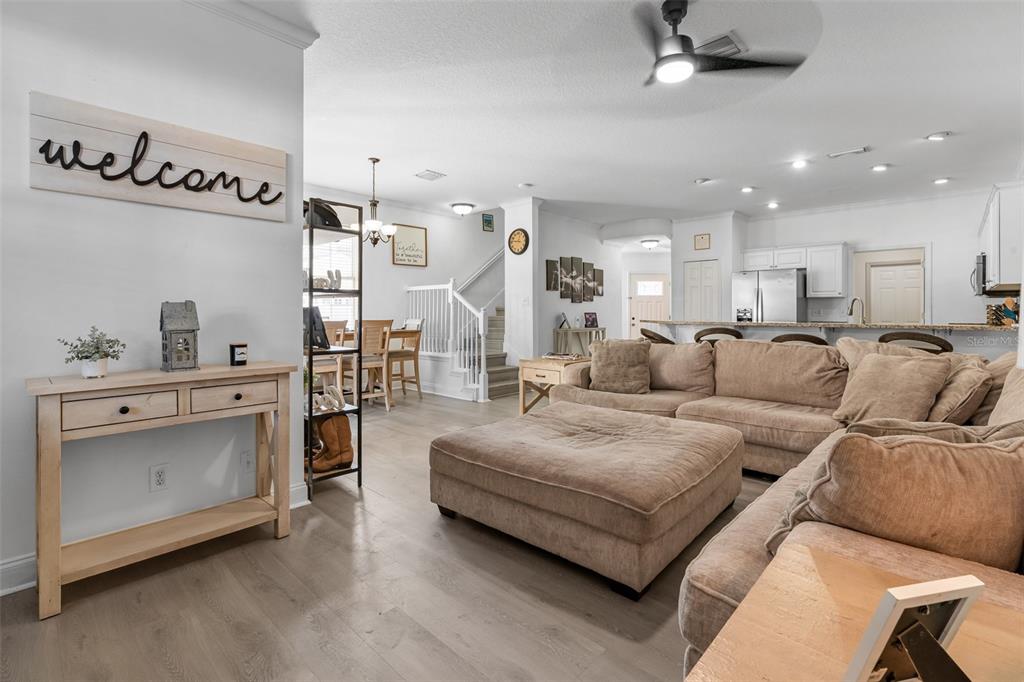 4068 Alan Drive Largo, FL 33771 - Photo 12 of 40