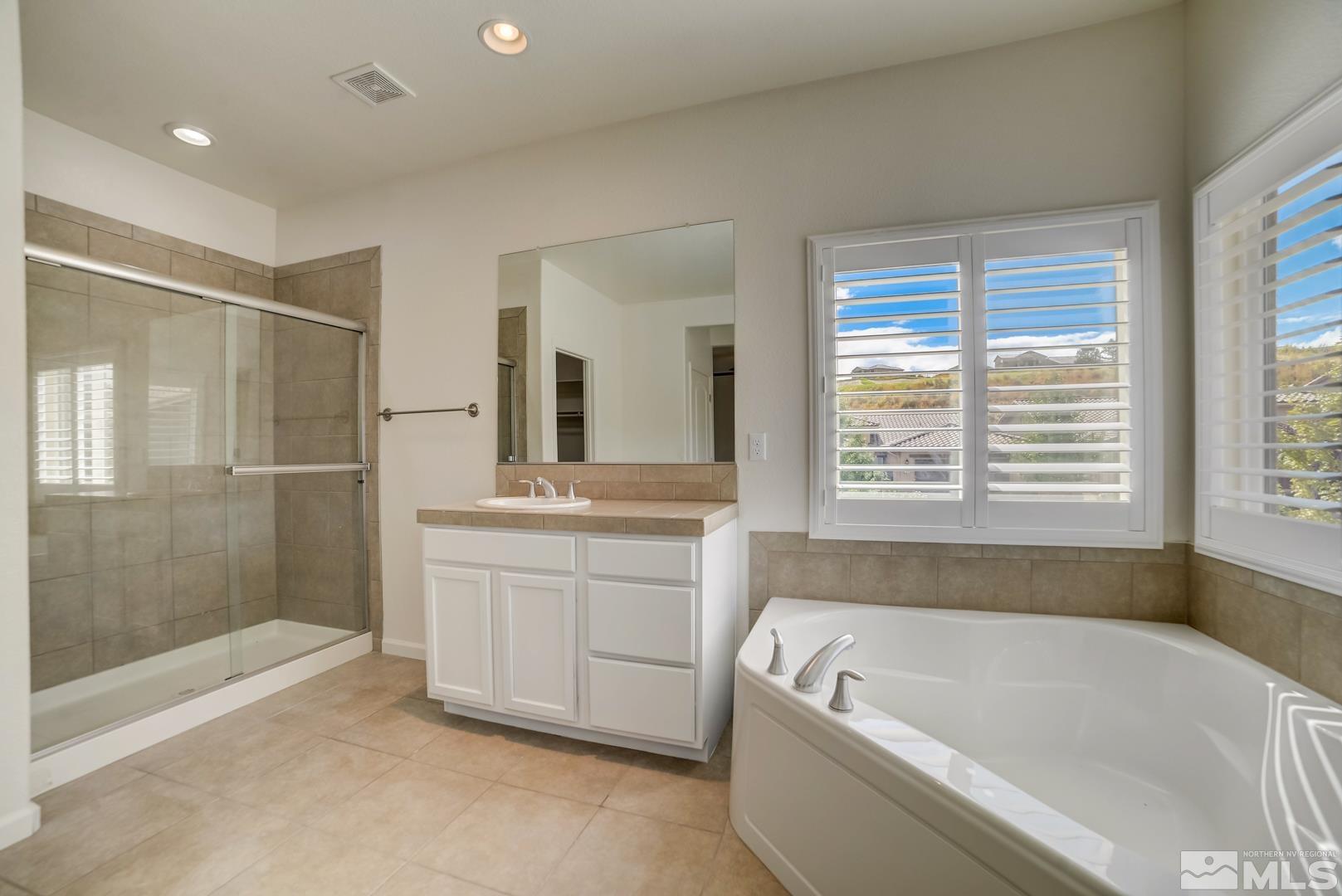 1745 Back Nine Trail Reno, NV 89523 - Photo 8 of 37 Photo 8