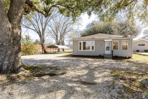 $228,700 | 22105 Highway 1, Plaquemine, LA 70764