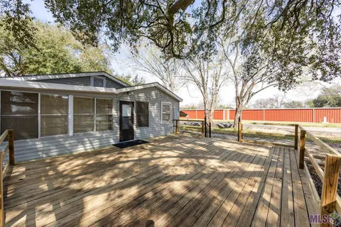 $228,700 | 22105 Highway 1, Plaquemine, LA 70764