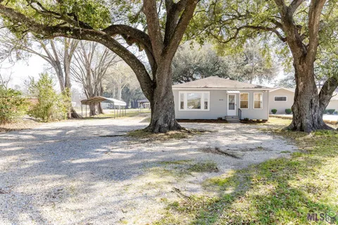 $228,700 | 22105 Highway 1, Plaquemine, LA 70764