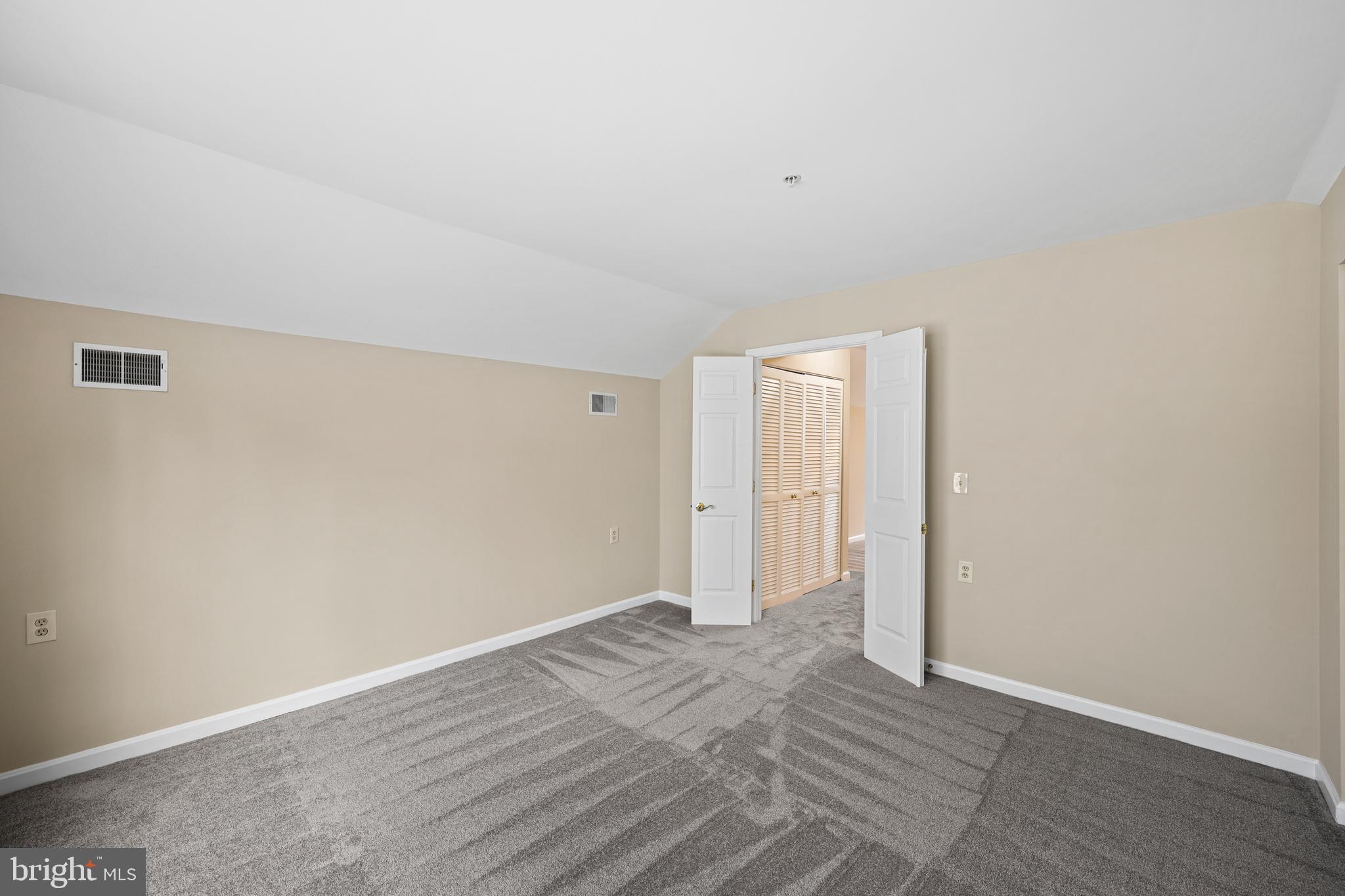 7409 Sandy Spring Road Laurel, MD 20707 - Photo 39 of 52 Bedroom 3