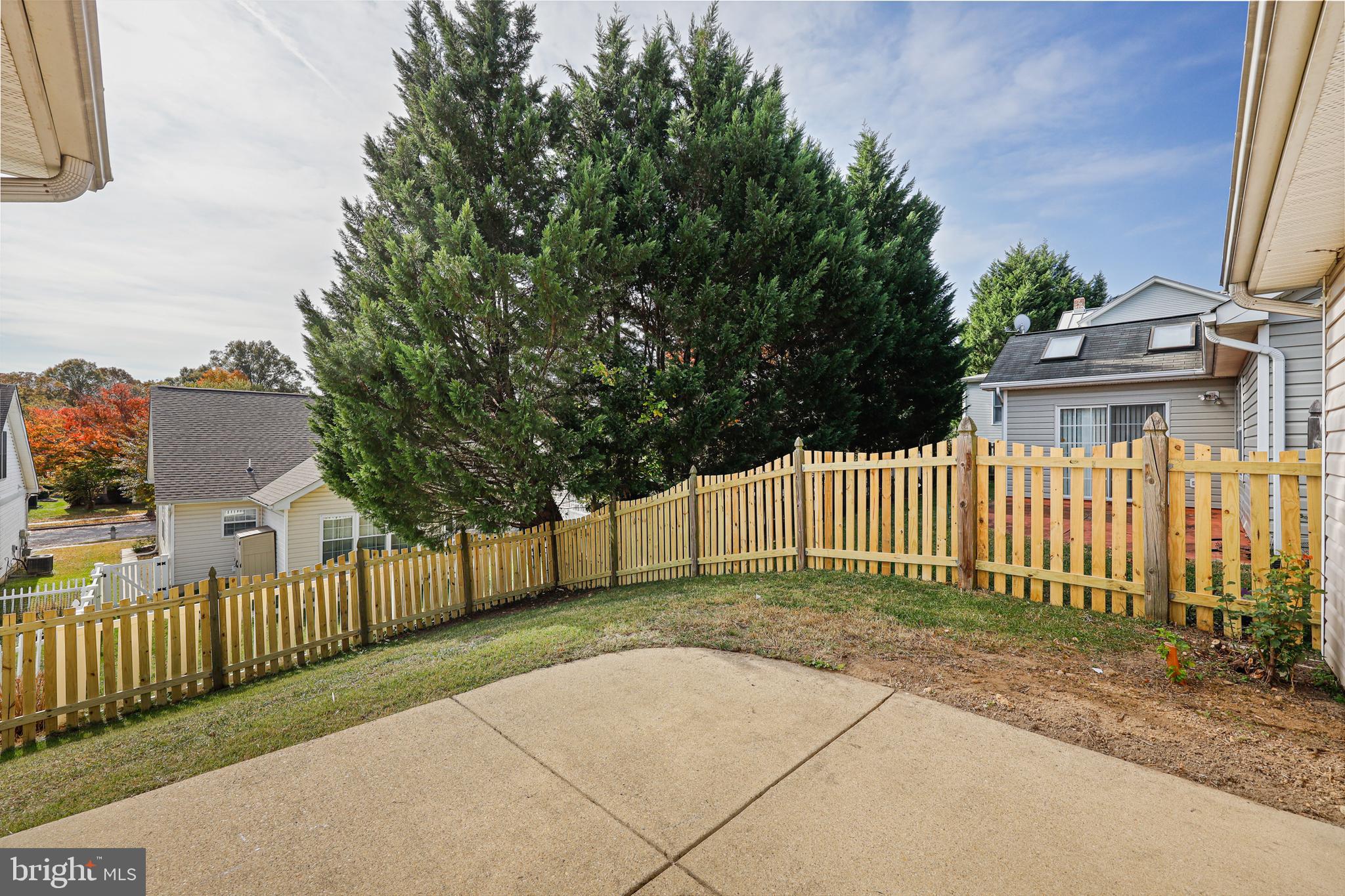 7409 Sandy Spring Road Laurel, MD 20707 - Photo 46 of 52 New fencing in rear yard