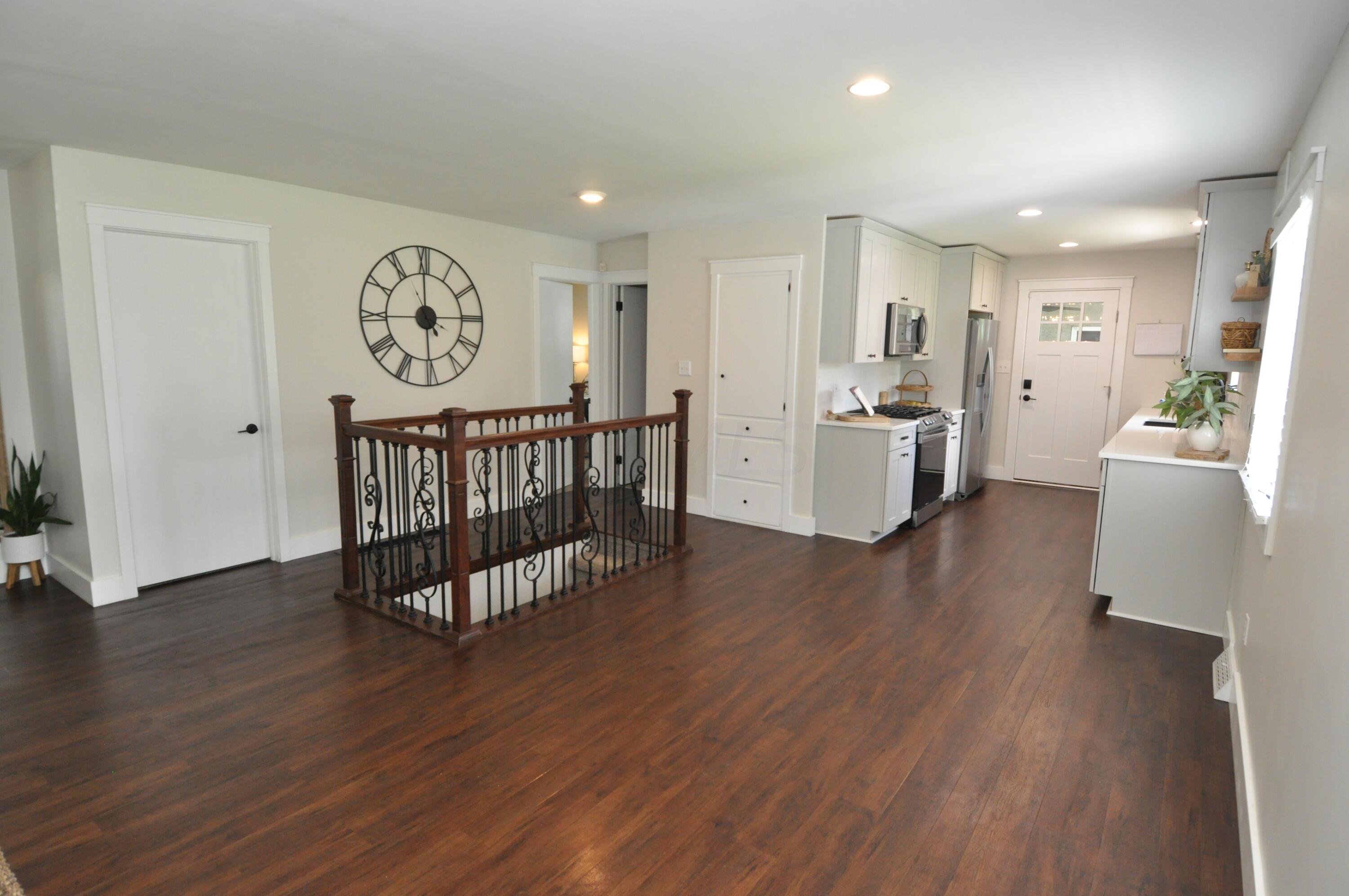 1470 Demorest Road Columbus, OH 43228 - Photo 16 of 51 DSC_0032