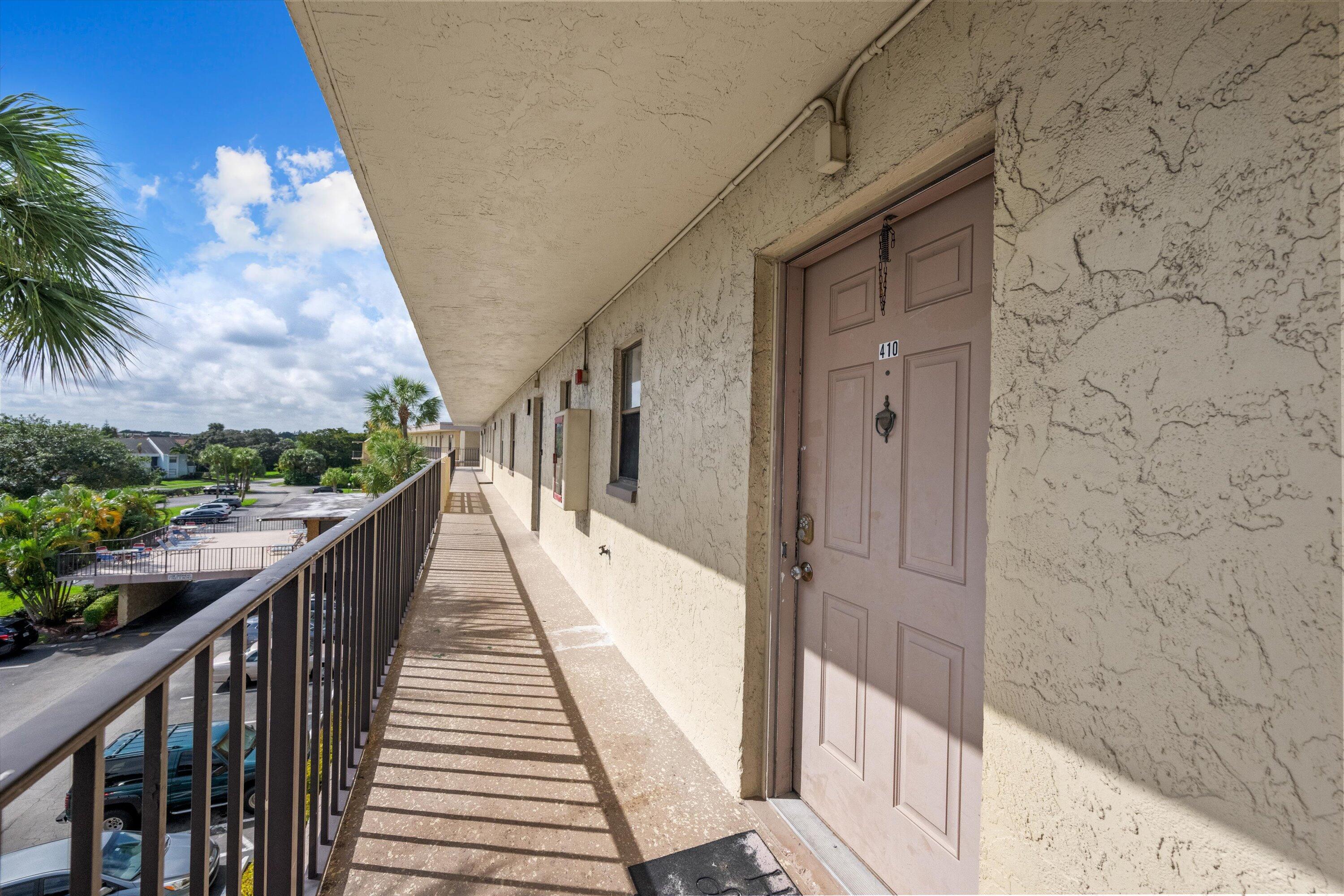 9355 Southwest 8th Street, Unit 410 Boca Raton, FL 33428 - Photo 2 of 18 02-DSC_5286
