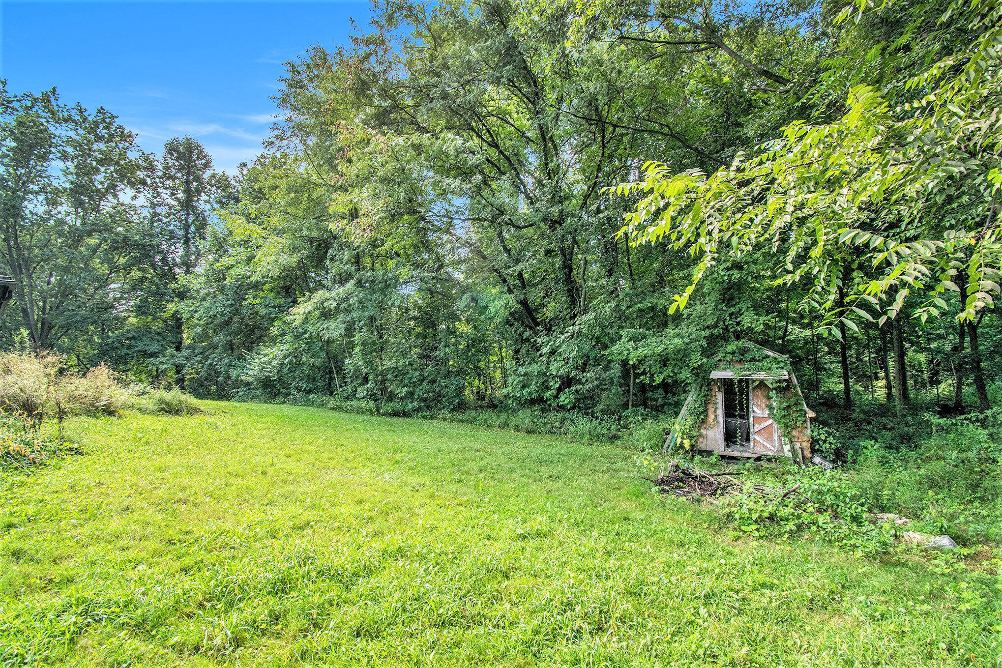 9162 Garr Road Berrien Springs, MI 49103 - Photo 23 of 32 024_photo_aug_26_2025_12_27_35_pm_618