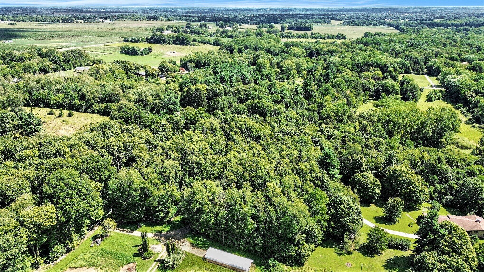 9162 Garr Road Berrien Springs, MI 49103 - Photo 30 of 32 031_photo_aug_25_2025_1_15_41_pm_782