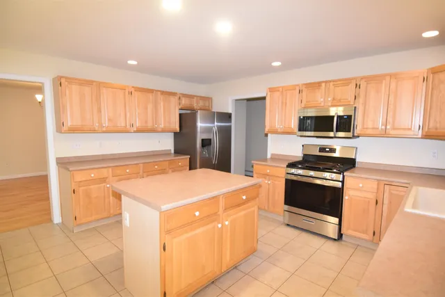 $3,900 | 73 Partridge Drive, Essex, VT 05452