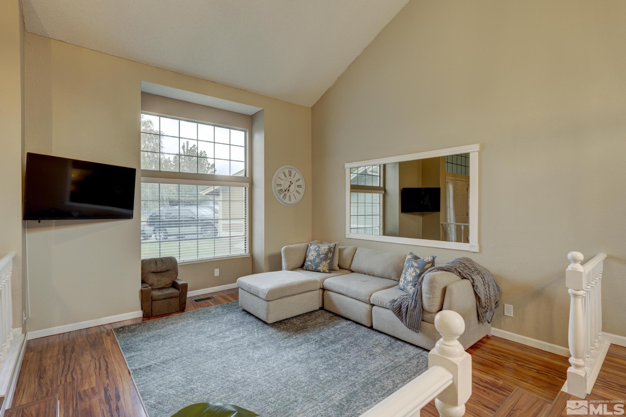 1887 Mountcrest Court Reno, NV 89523 - Photo 4 of 29 Photo 4