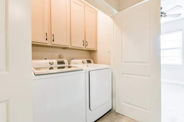 $355,000 | 18721 Egret Oaks Lane, Webster, TX 77058