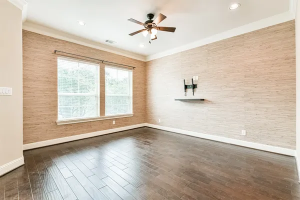 $355,000 | 18721 Egret Oaks Lane, Webster, TX 77058
