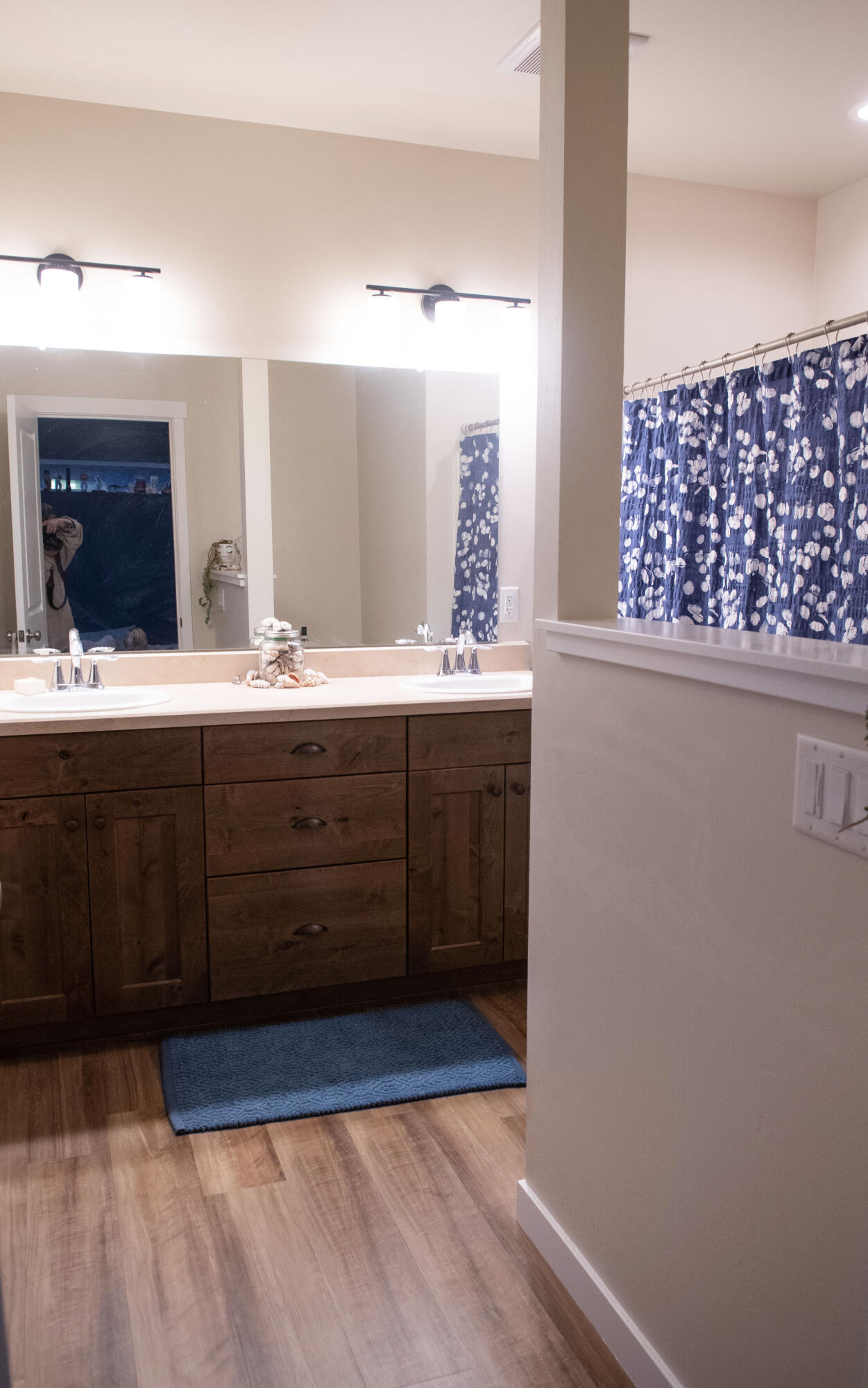 51233 Riley Lane La Pine, OR 97739 - Photo 10 of 26 Master Bath