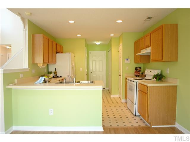 5546 Golden Moss Trail Raleigh, NC 27613 - Photo 6 of 17 Photo 6