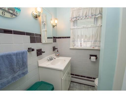 41 Senator Street Springfield, MA 01129 - Photo 12 of 16