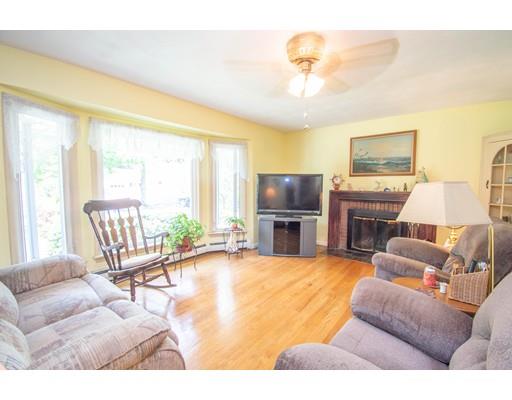 41 Senator Street Springfield, MA 01129 - Photo 2 of 16