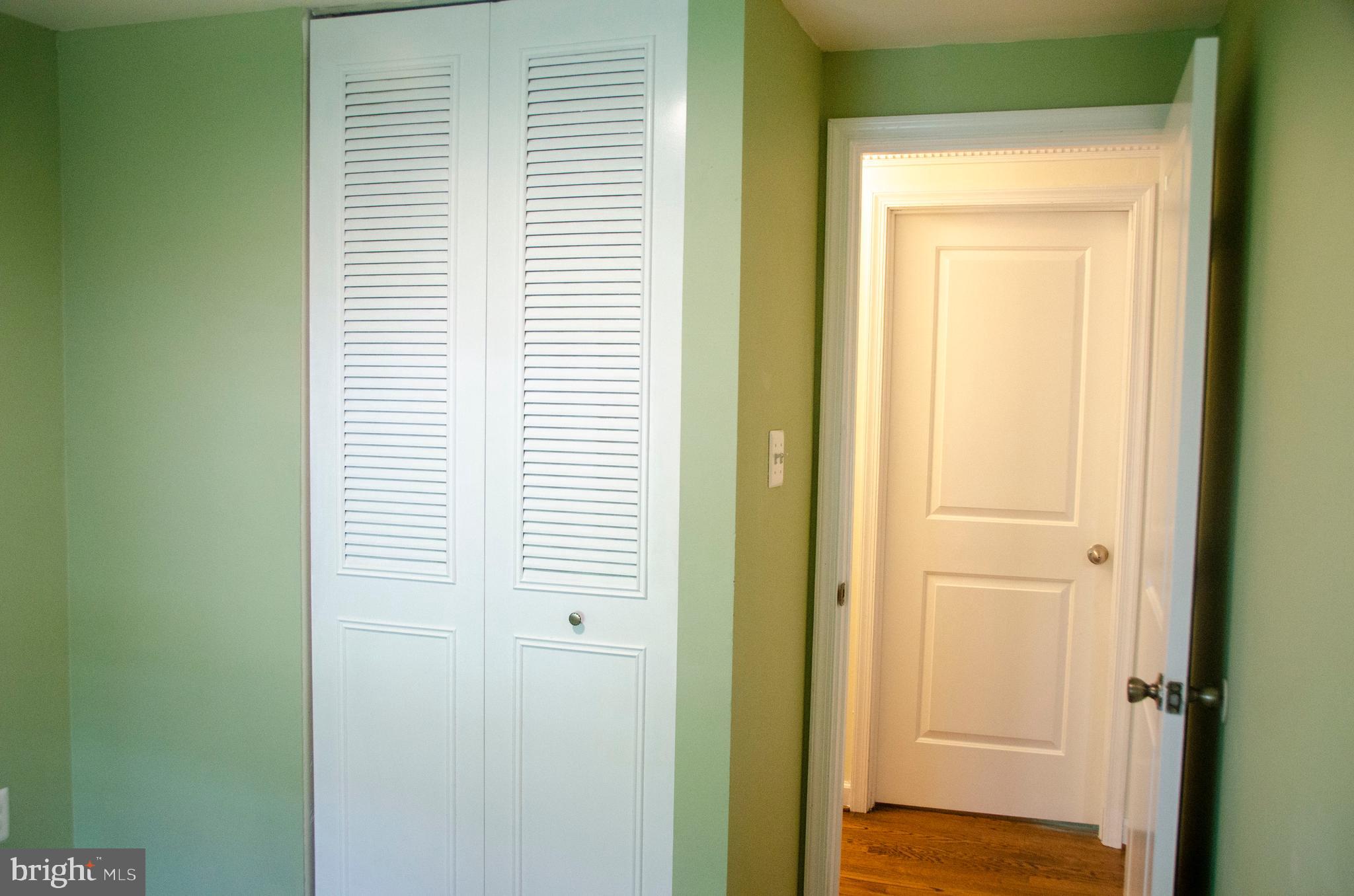 12303 Fan Shell Court Reston, VA 20191 - Photo 9 of 28