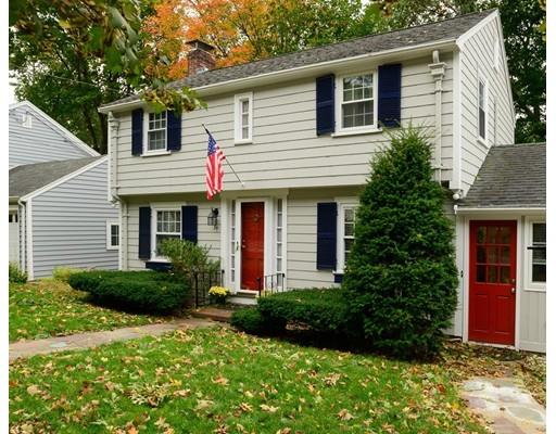 79 Forbes Hill Road Quincy, MA 02170 - Photo 2 of 24 Gallery Image 2