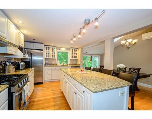 79 Forbes Hill Road Quincy, MA 02170 - Photo 4 of 24 Gallery Image 4